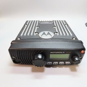 Motorola XTL1500  Digital Mobile Radio M28KSS9PW1AN XTL (UNIT ONLY)